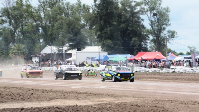 El calendario de La Federación Chaqueña de Automovilismo Deportivo comenzará en el "Froilán González"