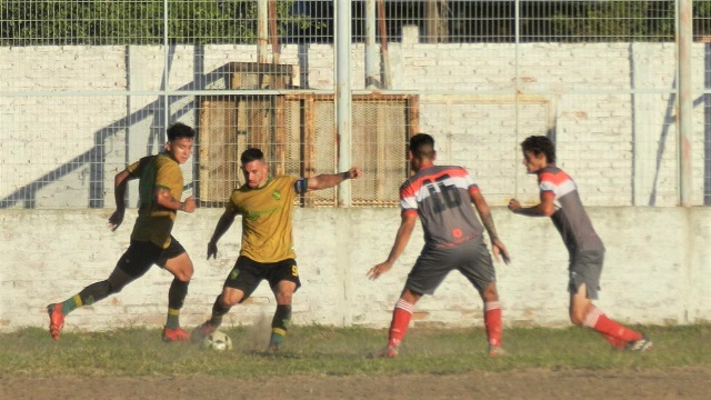 Federativo 2023: Resistencia Central y El Nacional empataron sin goles