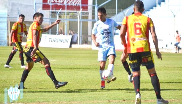 Federal A: A Sarmiento no le sobró nada, pero venció a Gimnasia y Tiro en su casa por 1 a 0