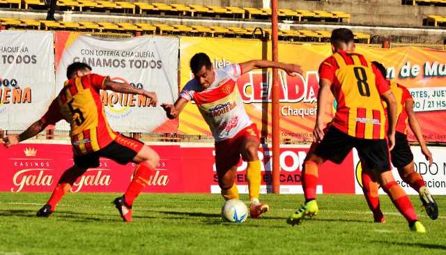 Federal A: Dura caída de Sarmiento en su estadio frente a Boca Unidos