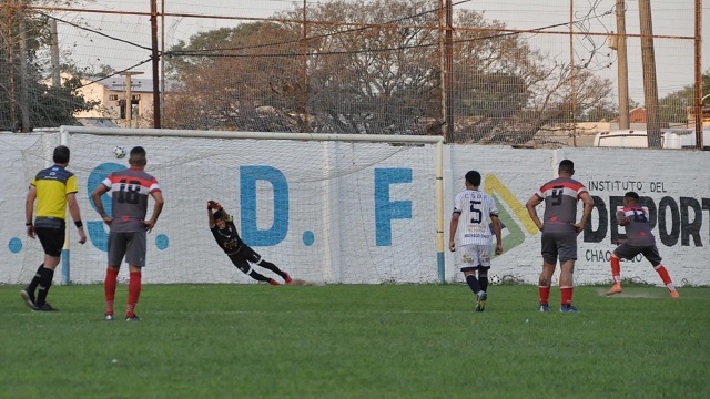 Federativo 2023: Resistencia Central ganó y viaja a Machagai con una ventaja de 2 goles