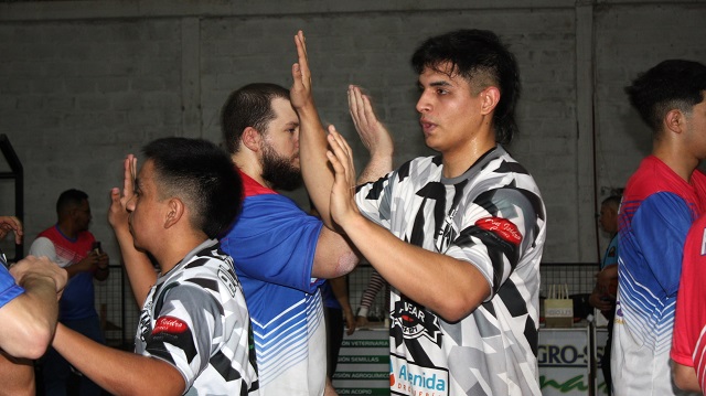 Pre Federal: Los líderes se presentan en Santa Sylvina y Villa Angela