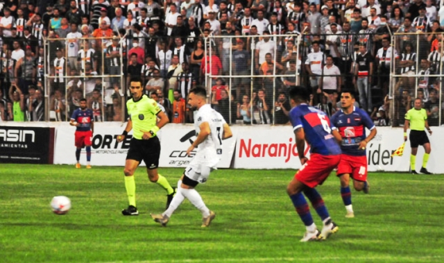 Primera Nacional: For Ever no pudo con Güemes pero sigue en la pelea de arriba