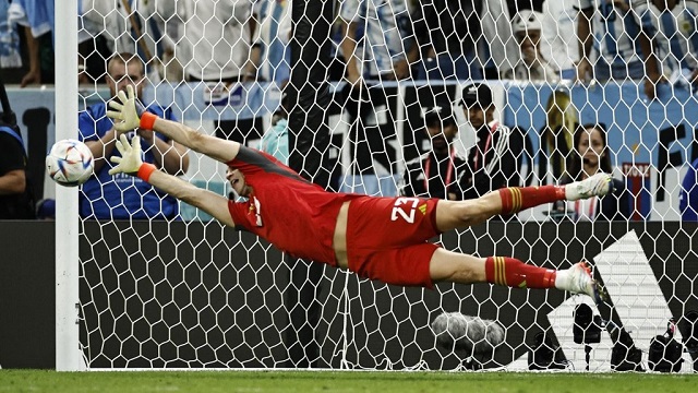 Qatar 2022: La Selección argentina semifinalista, "Dibu" Martínez se hizo gigante en los penales