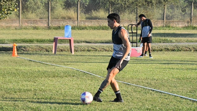 Primera Nacional: For Ever cambia nombres y dibujo para recibir al “Lobo”