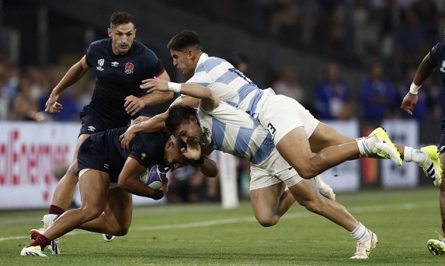 Los Pumas no hicieron pie y cayeron 27-10 ante Inglaterra en el debut mundialista