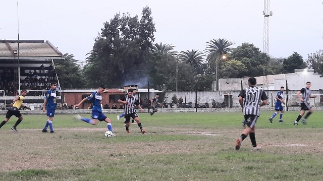 Apertura 2024: Alvear no pudo de local ante Comercio que hacia su debut en el torneo