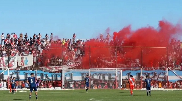 Primera Nacional 2023: For Ever cayó sin atenuantes en el debut ante un Deportivo Maipú superior