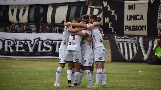 Primera Nacional: For Ever y un punto con sabor a poco