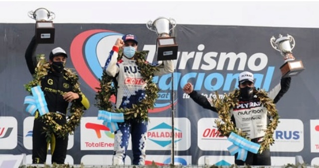 Turismo Nacional C3: Urcera tuvo un estreno triunfal con el Peugeot 408