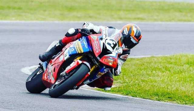 El chaqueño Ramiro Gandola se coronó campeón del Superbike 1000