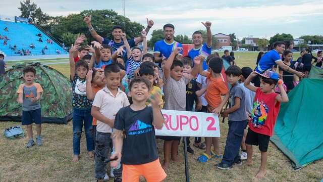 Una temporada inolvidable, la Colonia de Deportes tuvo su gran cierre
