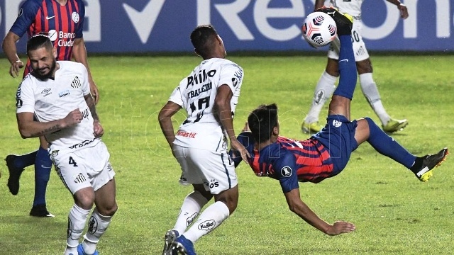 Copa Libertadores: San Lorenzo quedó lejos del milagro y Santos será rival de Boca