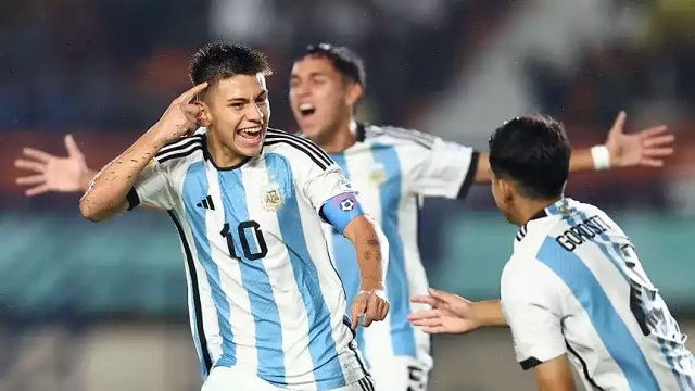 Mundial Sub17: Con un golazo del chaqueño Echeverri la selección sumó su primera victoria