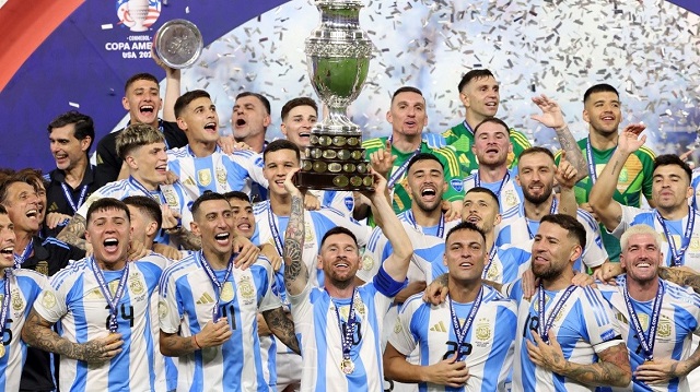 Con un golazo de Lautaro Martínez, Argentina venció a Colombia y es el bicampeón de la Copa América