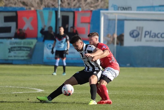 Primera Nacional: For Ever lo ganó en el final