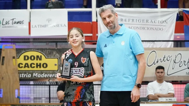 Victoria Carrocino determinante en la Consagración del U11 de Hércules