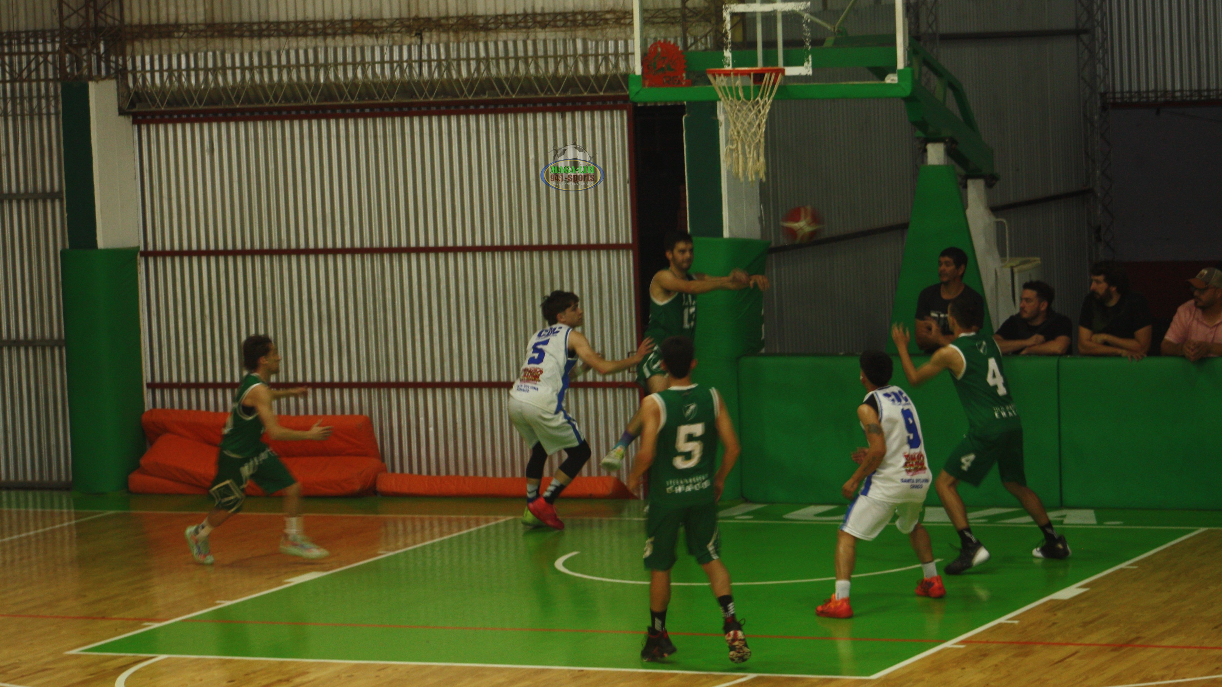 Asociativo de básquet 20224: Juva le gano a Comercio y esta en cuartos de final