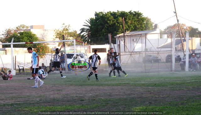Afoch: Alvear consiguió una abultada victoria frente a Textil (Videos)