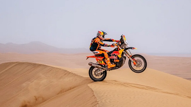 &iexcl;Hist&oacute;rico! Benavides se impuso en la definici&oacute;n m&aacute;s apretada en la historia del Rally Dakar