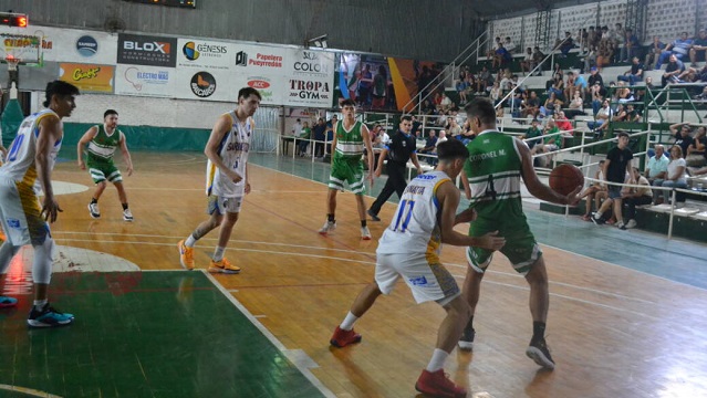 Liga Federal: Hindú lo supo jugar, fue efectivo en las decisivas y cumplió en casa