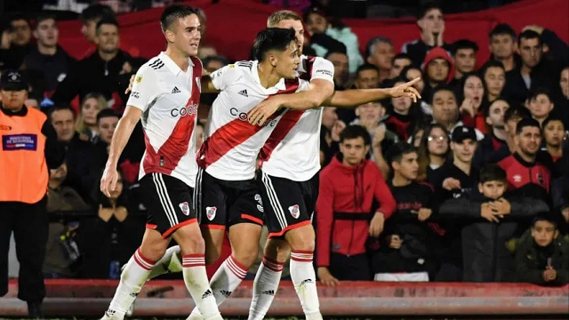 En el último minuto, River se llevó el triunfo en Rosario