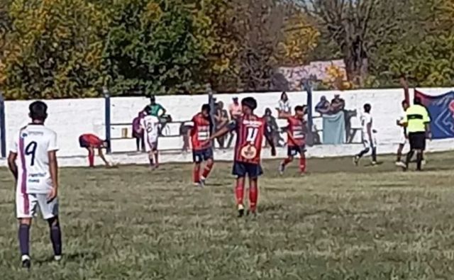 Apertura 2023: Fuimos Héroes le protestó a San Lorenzo en Sub20