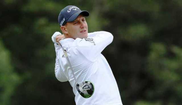 Golf: Grillo hizo su peor vuelta en el Abierto Británico pero sigue en la pelea