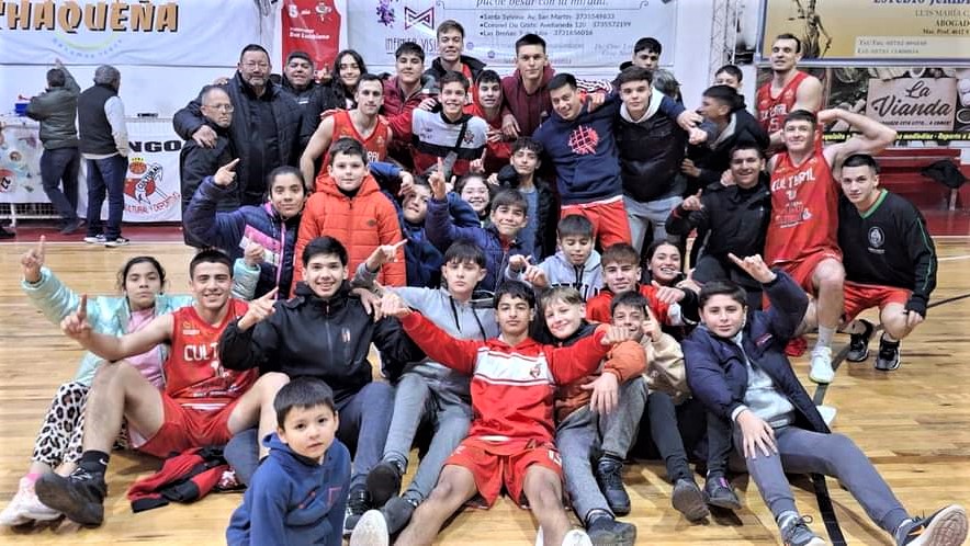 Asociativo 2023: Alvear no lo supo cerrar y el "Rojo Sylvinense" le arrebató la clasificación a la final