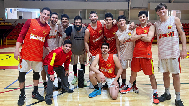 Sarmiento no viajó para su debut y su futuro es incierto en la Liga Argentina