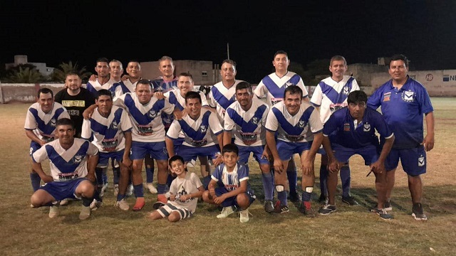 Veteranos +40: Triunfo y clasificaci&oacute;n para el Deportivo Comercio