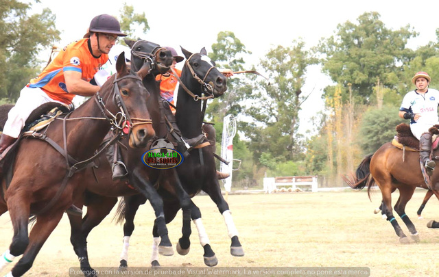 Pato: "Los Gurises" vencieron a "El Cencerro" y obtuvieron la Copa de Oro en el Torneo “Atahualpa Yupanqui”