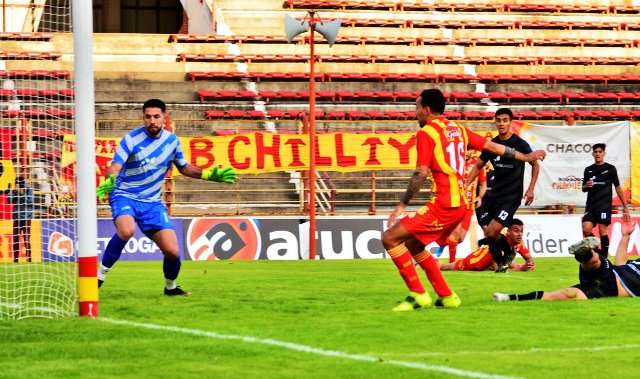 Federal A: Sarmiento con un gol agónico le ganó a Douglas Haig en el Centenario