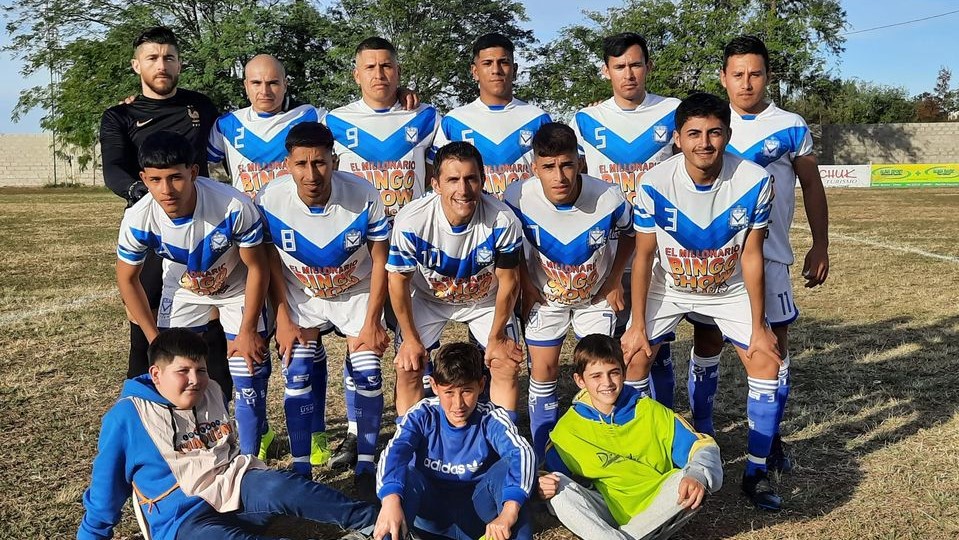 Comercio terminó como líder de la zona sur en sus 2 divisiones