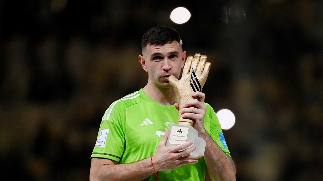 Qatar 2022: Emiliano Martínez ganó el Guante de Oro