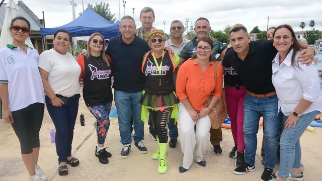 M&aacute;s de 400 adultos mayores se sumaron al cierre de la Colonia de Verano, en el Jaime Zapata