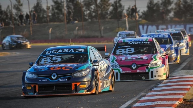 Tiago Pernía se quedó con el Gran Premio Juan María Traverso de TC2000