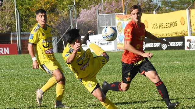 Federal A: Sarmiento no pasó del cero ante Crucero en Garupá