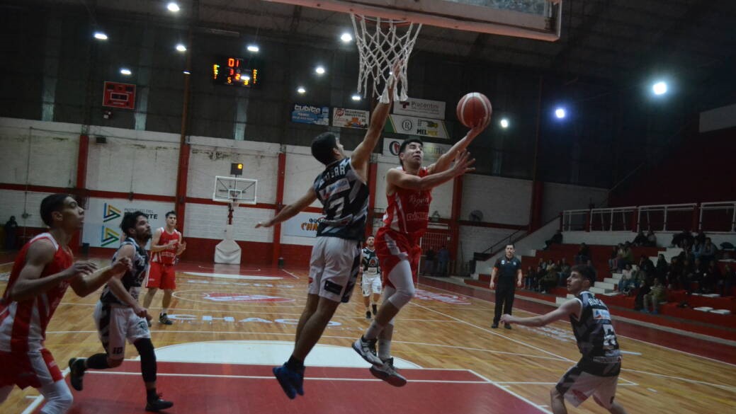 Pre Federal: Regatas logró un triunfo importante ante Atlético Alvear