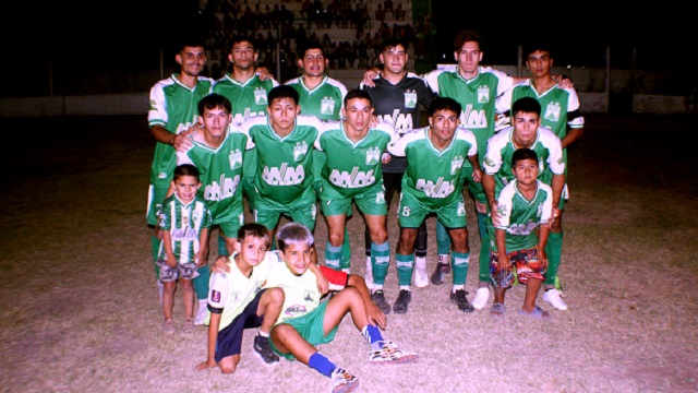 Avenida desde los penales se metió en la final de la "Copa Ciudad de Villa Angela"