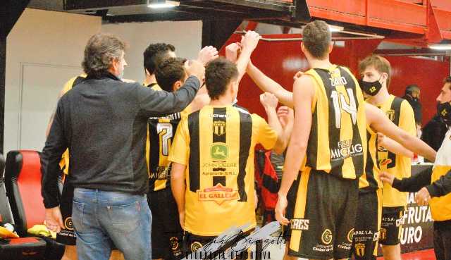 Liga Argentina: Villa San Martín volvió a caer en la burbuja cordobesa y dejó el liderazgo de la Conferencia Norte