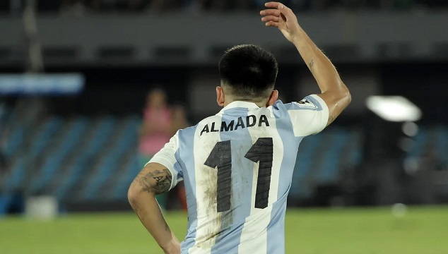 La Selección argentina se impuso ante Uruguay y reafirmó el liderato en las Eliminatorias Sudamericanas