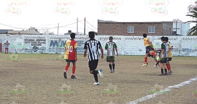 Sportivo y Alvear iniciaron su participación en el torneo de Juveniles, los del "Prado" obtuvieron mejores resultados
