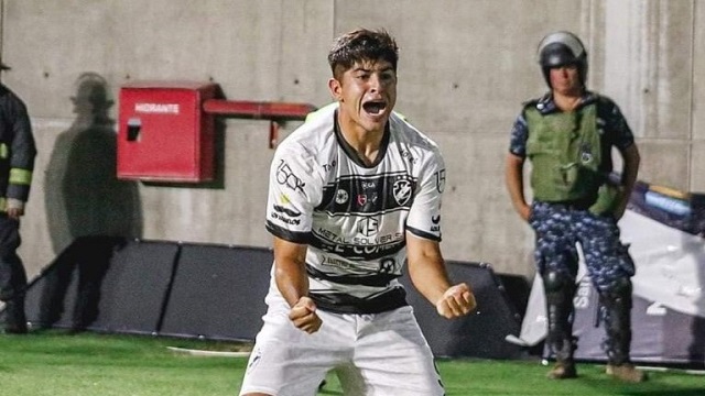 Copa Argentina: Claypole dio el batacazo y eliminó a Newells 