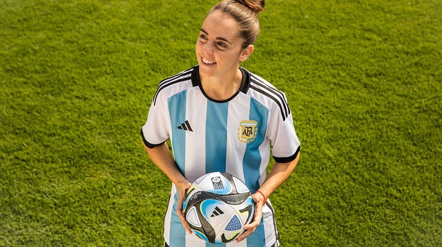 Femenino: Presentaron "Oceaunz", la pelota oficial del Mundial de Australia y Nueva Zelanda