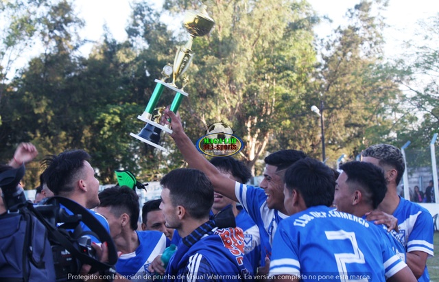 Al Deportivo Comercio le alcanzó con el empate para quedarse con el título en Sub20 