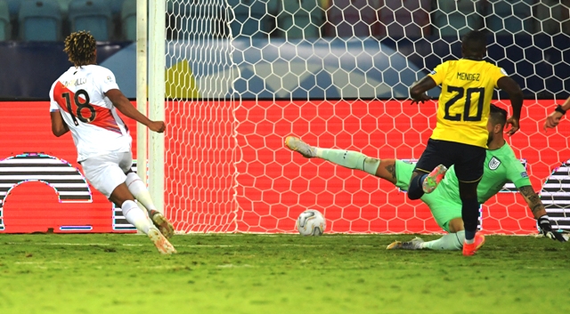 Perú se recuperó y se llevó un empate ante Ecuador