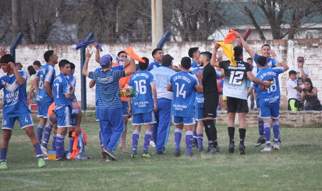 La paciencia y el oportunismo le permitieron a Comercio abrochar una contundente victoria