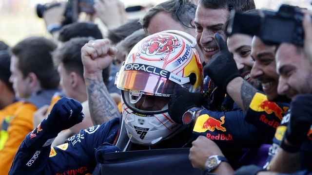 Verstappen volvió al triunfo en Japón y aseguró el título de constructores de la Fórmula 1 para Red Bull