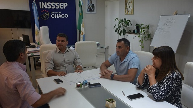 El IDCH y el Insssep firman convenio por el "Programa Cardio"